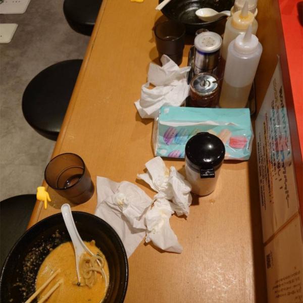 まずかったら返金するラーメン屋『鈴の木』に完食しながら返金要求した客現れる→ その結果
