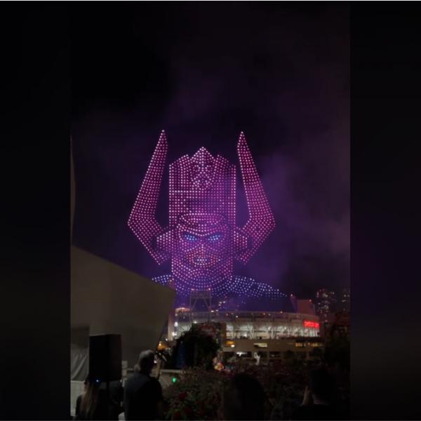 サンディエゴ・コミコン2024：マーベル・スタジオのドローンショーが