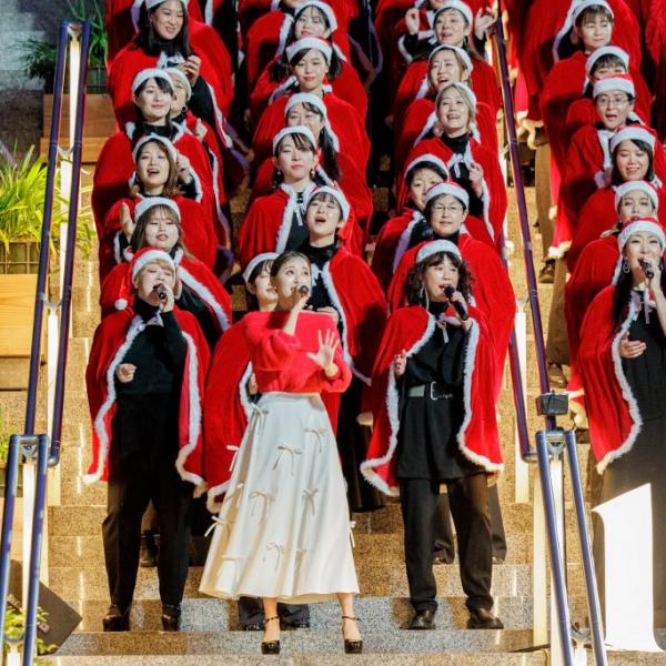 chayがゲスト出演！ 『東京エキマチ合唱団 -東京駅110周年記念