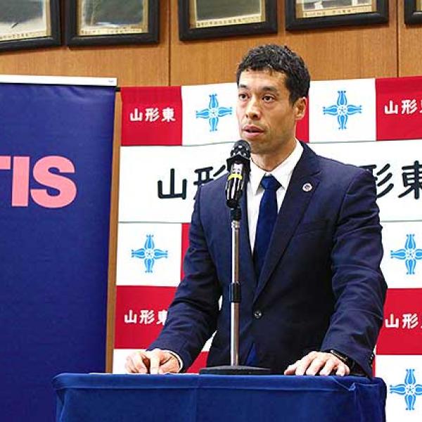 日本オーチス・エレベータ Patrick 社長「独創性と情熱に深く感銘」山形東高校 AIスクーター開発に STEM 教育助成金 2万ドルを授与　OTIS 社員がボランティアメンターで伴走