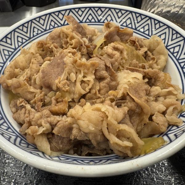 吉野家の牛丼の食べ方が話題 / 新日本プロレス所属・ヒートストーム