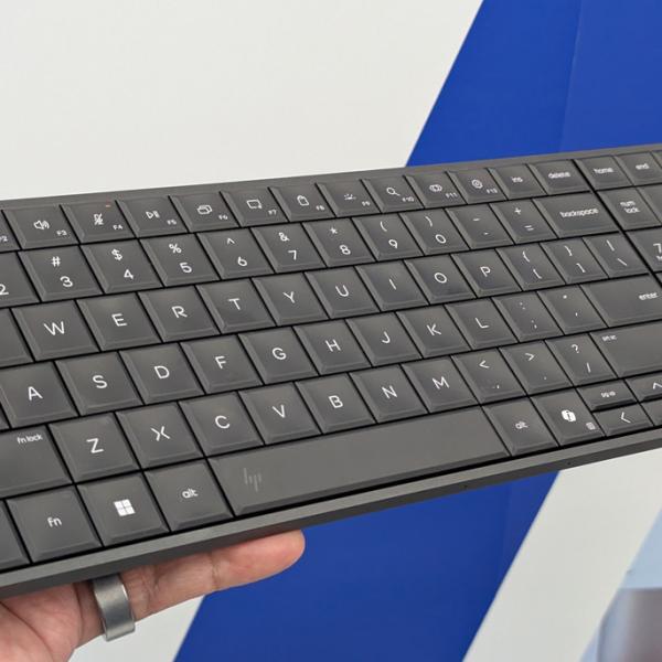 日本HPが3月発売のキーボード一体型デスクトップPC「EliteBoard G1a