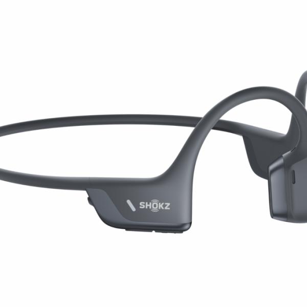 耳をふさがないのに音がいい。Shokzの骨伝導イヤホン「OpenRun Pro 2