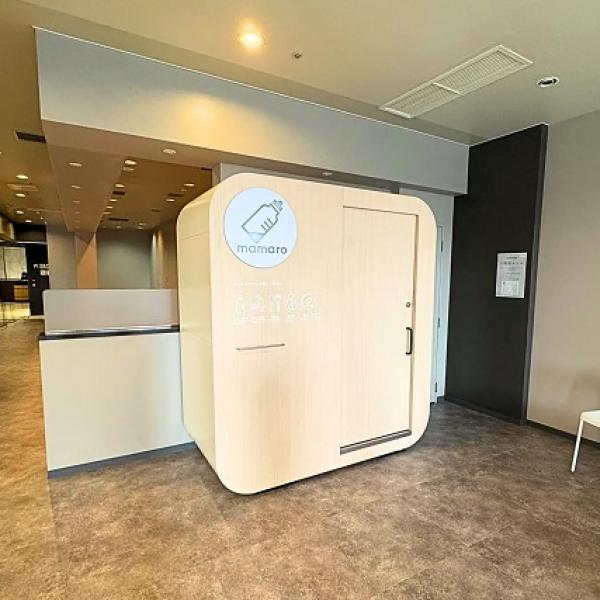 【神奈川県横浜市】横浜ビジネスパーク レストラン棟PREZZOに、完全個室ベビーケアルーム「mamaro」新設