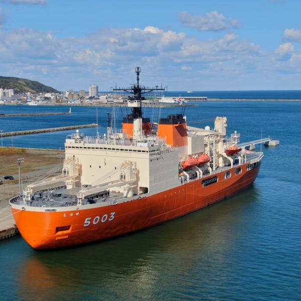 南極観測船・砕氷艦しらせを熱烈歓迎 10年ぶり稚内寄港 ｜ ガジェット
