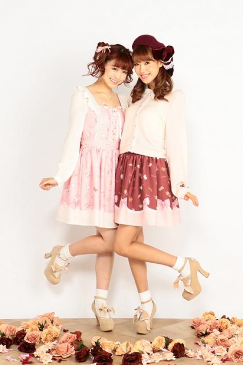 ソウルジェム カップモチーフがかわいい ガーリー系ブランド Liz Lisa の 魔法少女まどか マギカ コラボが甘々 オタ女 ガジェット通信 Getnews