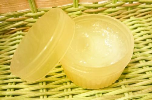 旅ガールのマストアイテム ニベア青缶 の裏ワザ活用術 髪や爪やパックにも ガジェット通信 Getnews