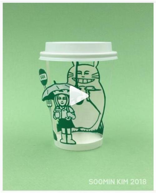 スタバのカップで『となりのトトロ』　カップアート作品が『instagram』で話題に
