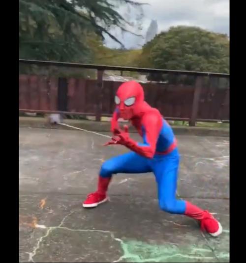 なんだ 世界チャンピオンのスパイダーマンか ヨーヨー世界大会 日本人チャンピオンの スパイダーマン 動画に驚きの過去 ガジェット通信 Getnews