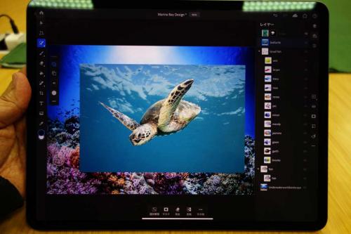 アドビがiPad版Photoshopをリリース　レイヤーマスクの操作や写真の合成を体験