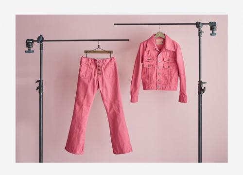 ピンクのセットアップデニムやTシャツなど　EDWIN×林家ペーのコラボファッションがカッコ良すぎると話題に