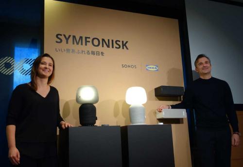 IKEAがSonosと共同開発したWi-Fiスピーカー「SYMFONISK」は2月1日に国内発売へ テーブルランプ型とブックシェルフ型をラインアップ