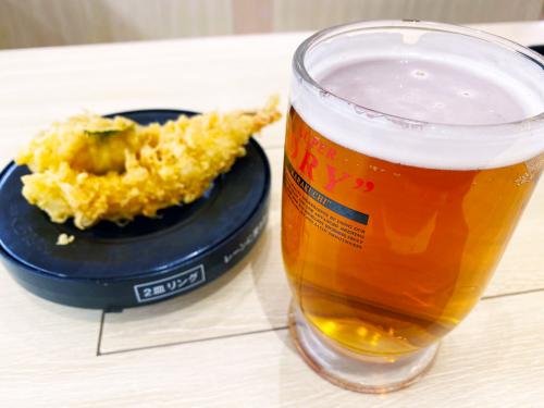 くら寿司の一部店舗で販売中のビール「ペールエール」が本格的すぎるウマさ！ 「回転寿司でこんなビールを飲めるとは！」