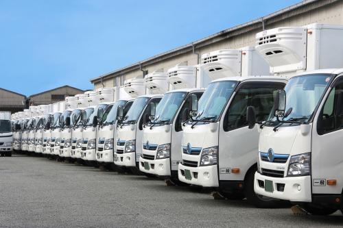 「日本経済を実質回している」と感謝の声も！　元トラックドライバー「買いだめをされると翌日に満載で商品が乗らなくなる」に共感多数