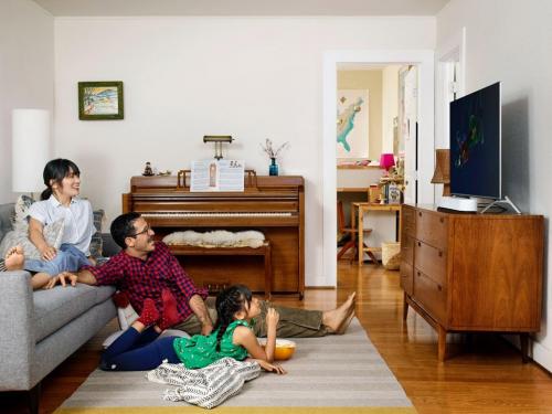 家族で音楽を楽しむために　Sonosがスマートスピーカー「Sonos One」やサウンドバーのセールを実施