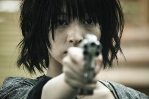 日南響子「わたしはどこまでいっても満足しないタイプ」：映画『銃2020』インタビュー