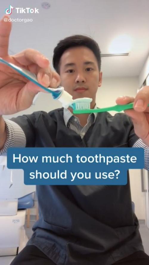 歯磨きに必要な歯磨き粉の量はこのくらい 「多く使わせないと売り上げに響くからな」「広告というのは消費者に何かを買わせるためのものだから」