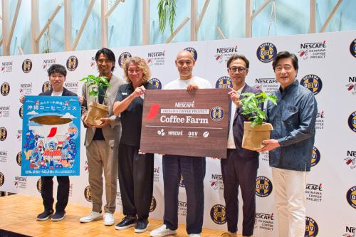 元サッカー日本代表選手が集結し「サッカー×沖縄コーヒー」を語るトークイベントが開催