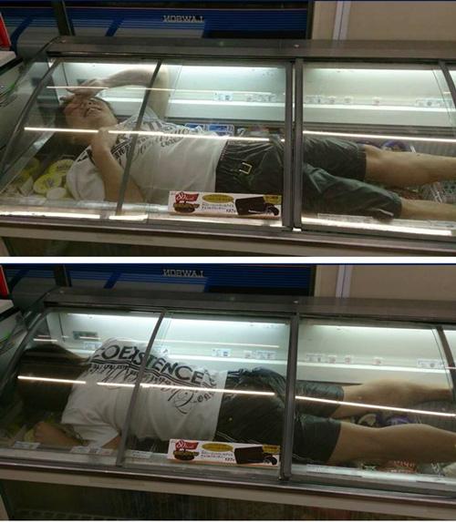 “従業員がアイスクリームケースの中に入った写真”がアップされ炎上　ローソンがお詫びを掲載