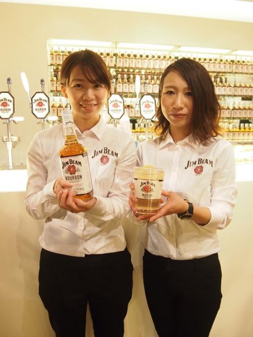 シトラスハイボール 女子向けカクテルも充実 六本木ヒルズに Jim Beam Bar 期間限定オープン オタ女 ガジェット通信 Getnews