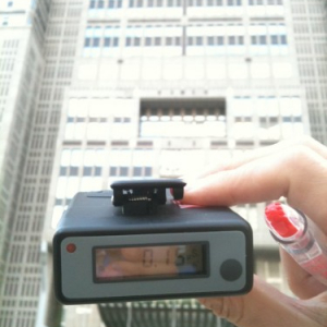 東京都庁まわりの放射線量を計測してみた