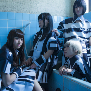 Maison book girl、リンゴ・デススター来日公演サポート・アクトに抜擢