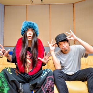 KenKen（RIZE／LIFE IS GROOVE）× TAKUMA（10-FEET）が11月のFM802対談番組「Walkin’ Talkin’-徒然ダイアローグ-」を担当