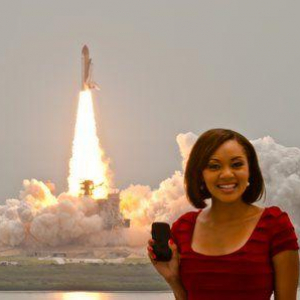 Google Nexus Sが最後のスペースシャトル『アトランティス』に搭載され宇宙へ