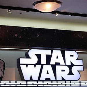 映画公開当日にスター・ウォーズグッズを見てきた！　～ディズニーストア　東京ディズニーリゾート店～