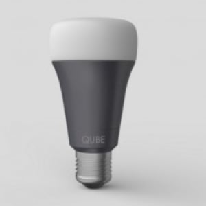 年始は新しい電球で！1つ19ドルで27年持つ「Qube」はスマホから操作可能