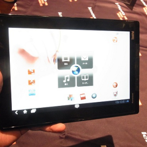 企業向け『ThinkPad Tablet』と個人向け『IdeaPad Tablet K1』　レノボ・ジャパンが10.1型Androidタブレット2製品を発表
