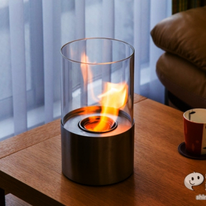 『クリスタルファイヤー』工事不要で室内に本物の炎を燃やせる簡易デザイン暖炉を実際に使ってみた！