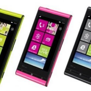 WIndows Phone IS12Tの価格が判明