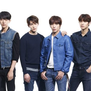 CNBLUE、2015年のアリーナツアー大阪城ホール公演をWOWOWで独占放送決定