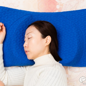 横向き寝専用まくら『YOKONE』（よこね）新登場！ いびき・腰痛・無呼吸症候群の対策におすすめ！