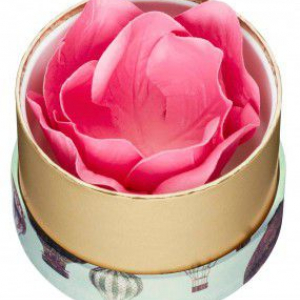 メルヴェイユーズ誕生４周年！　バラのつぼみのチークカラーに限定品が登場