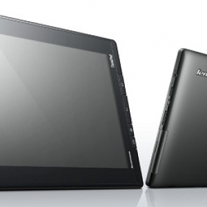 10.1型Androidタブレット『ThinkPad Tablet』が個人向けにも発売