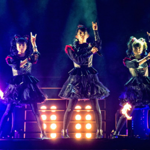 BABYMETAL、英・ウェンブリーアリーナ日本人初のワンマン・ライヴで大熱狂