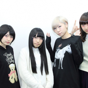 Maison book girl 確かな成長遂げた4人が語る……目標は“闇堕ちしたPerfume”!?