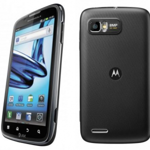 米AT&T、「Motorola Atrix 2」、「Samsung Captivate Glide」など5機種のAndroidスマートフォンを発表