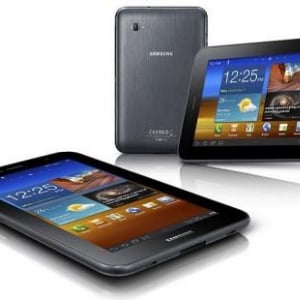 米国でAndroid 3.2搭載7インチタブレット「Galaxy Tab 7.0 Plus」の予約受付が開始、Wi-Fiモデル16GBは$399、32GBは$499