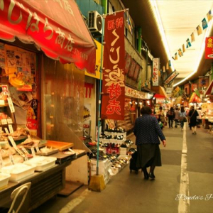 【北九州】お得感がすごい！昭和レトロな商店街「旦過市場」でお買い物