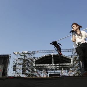 Acid Black Cherry 100,000人動員のフリーライブ上映会開催