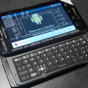 Motorola Droid 4”Maserati”実機のリーク写真が公開