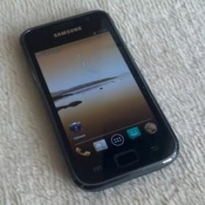 Galaxy S向けAndroid 4.0（Ice Cream Sandwich）のカスタムROM（SDK移植版）が公開