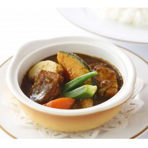 夏こそカレーで暑さを吹き飛ばせ！ わざわざ食べに行きたい“プレミアム”なカレー3選