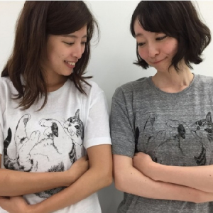 いつでも猫をギュッ！着るだけで猫とスキンシップがとれるフェリシモの「猫抱っこ」Tシャツ♡