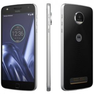 IFA 2016 : Motorola、長持ちバッテリーを搭載した新型スマートフォン「Moto Z Play」を発表