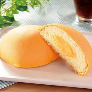 【しっとり食感♪】富良野産メロン使用の新作パンがローソンから発売！