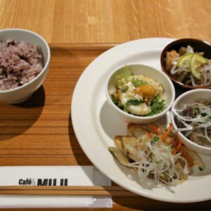 【女子ぼっち飯】第17回　世界最大の無印良品有楽町でゆ～ったりと“日本の美味しい”を味わう！『Café&Meal MUJI』